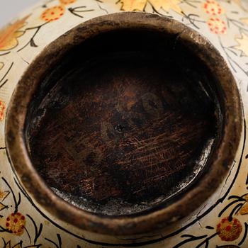 KÅSA, mässing och emalj, Ryssland, omkring år 1900.