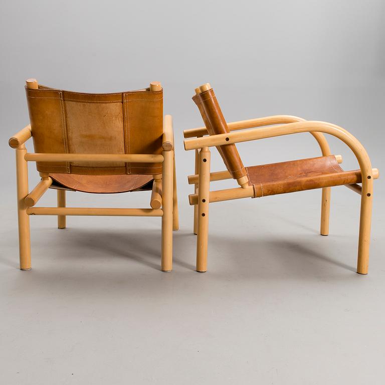 BEN AF SCHULTEN, SAFARI-STOLAR, ETT PAR. Artek, 1970-tal.