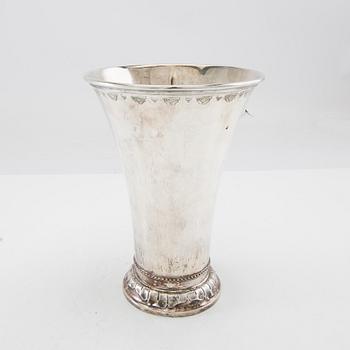 Cup/vase silver GAB Stockholm 1944.