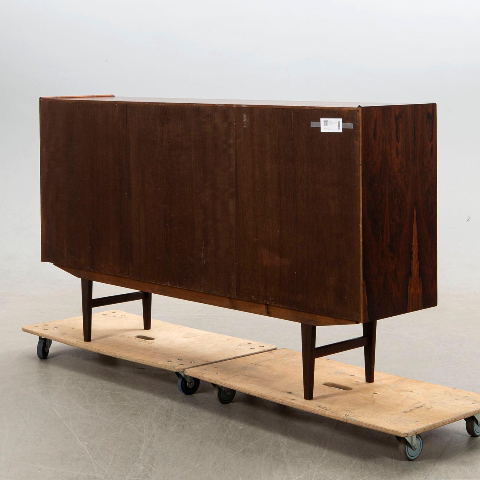 Børge Seindal Sideboard/Skåp för P Westergaard møbelfabrik Danmark 1970-tal.