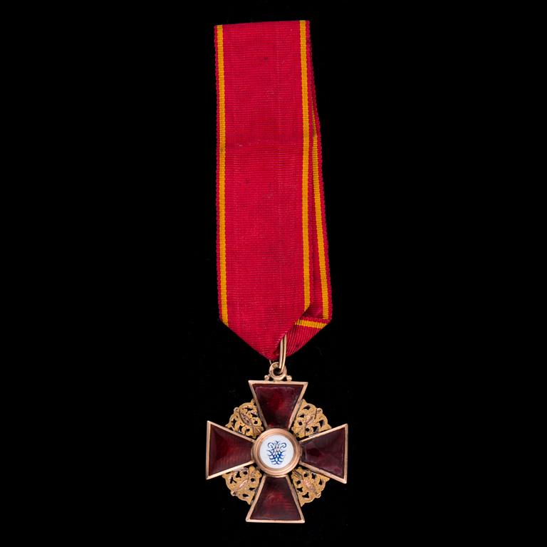 ST. ANNA GOLD CROSS. ЗОЛОТОЙ КРЕСТ СВ. АННЫ.