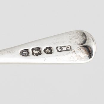Two silver salt cellar, mark of Henry Chawner, London 1790. Two spoons enclosed, George Maudsley Jackson, London 1892.