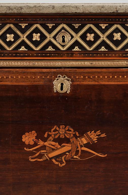 BYRÅ, av Nils Petter Stenström (mästare i Stockholm 1781-1790), ej signerad. Gustaviansk.