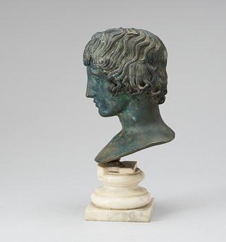 SKULPTUR, brons. Italien, 1800-tal.