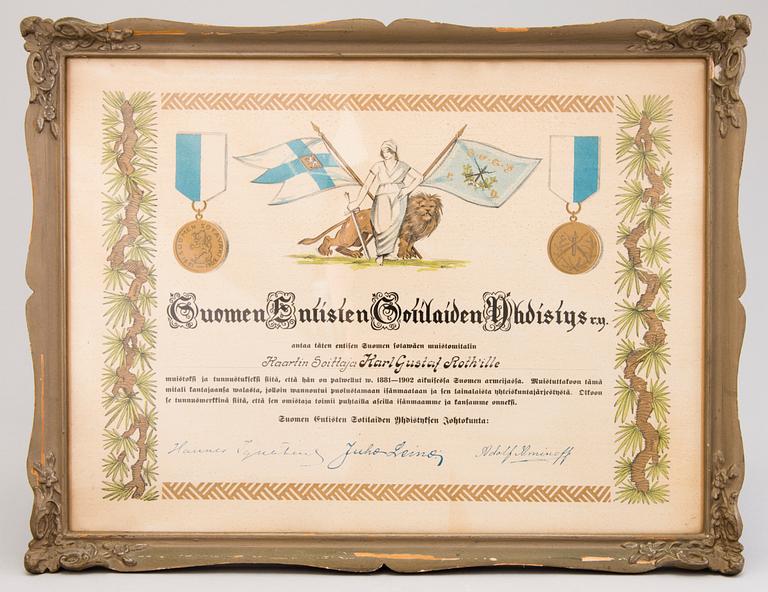 Finska krigsmaktens medaljer, 6 st, och böcker, 2 st, Finland, ca 1855-1931.