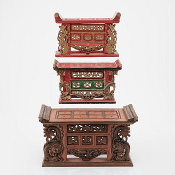 Tree red lacquer and gilded altar tables, Indonesia, Jakarta, 20th Century.