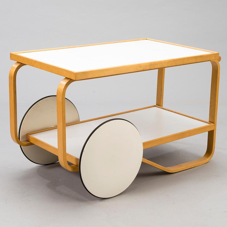 ALVAR AALTO, A mid-20th-century tea trolley 98, for Artek.