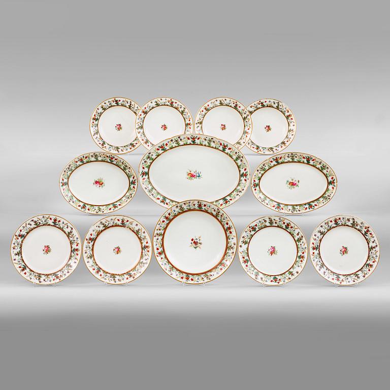 A French part dinner service, Paris, 19th Century. (31pieces).