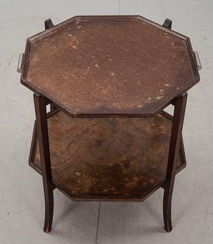 BRICKBORD, 1900-talets första hälft.