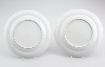 TALLRIKAR, 1 par, porslin, Kina, 1800-tal.