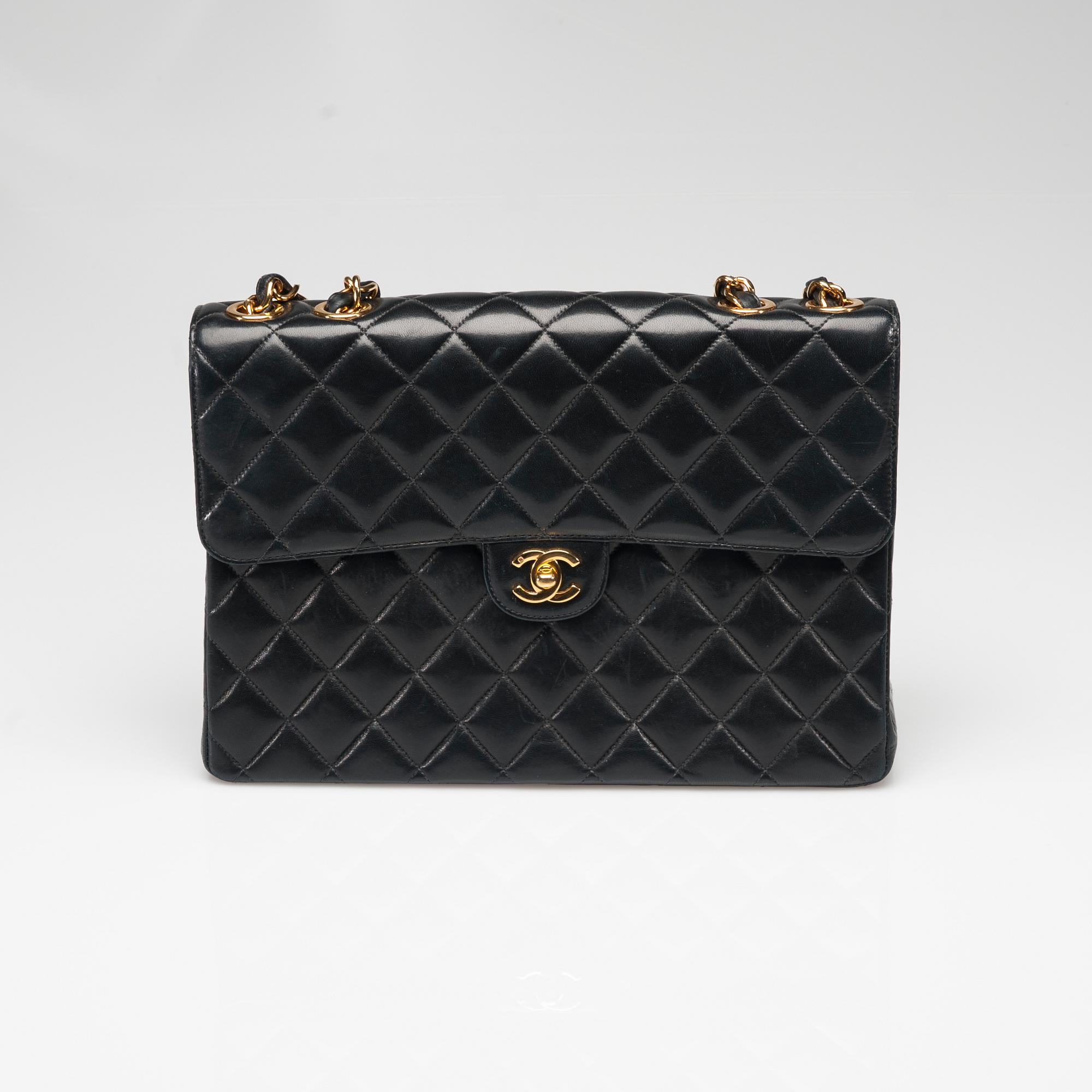 VÄSKA, Chanel.