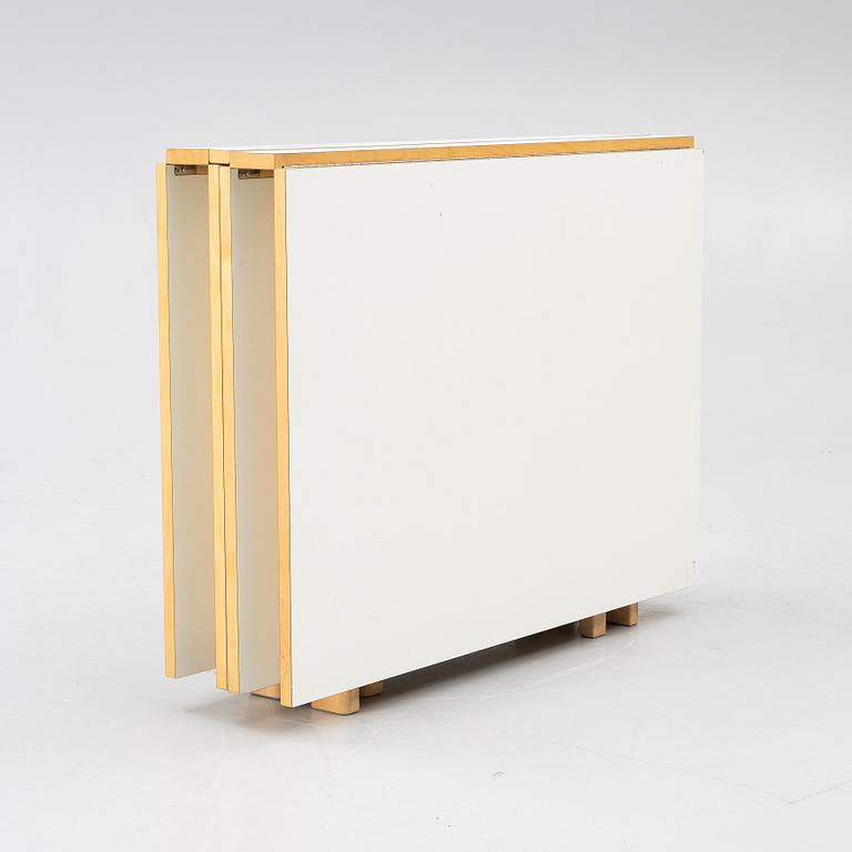 Bruno Mathsson, a 'Maria Flap' gate leg table, Mathsson International, 2011.