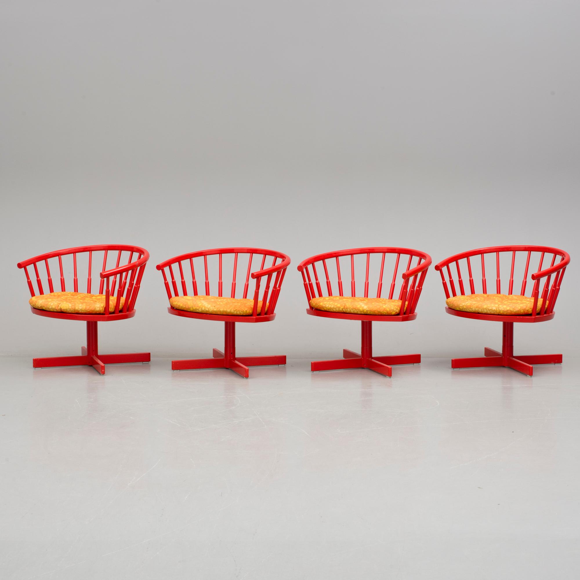 SNURRSTOLAR, 4 stycken, 1900-talets andra hälft.