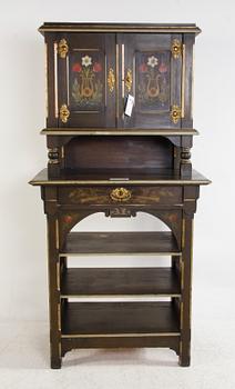 SERVERINGSBORD MED ÖVERSKÅP, tidigt 1900-tal.