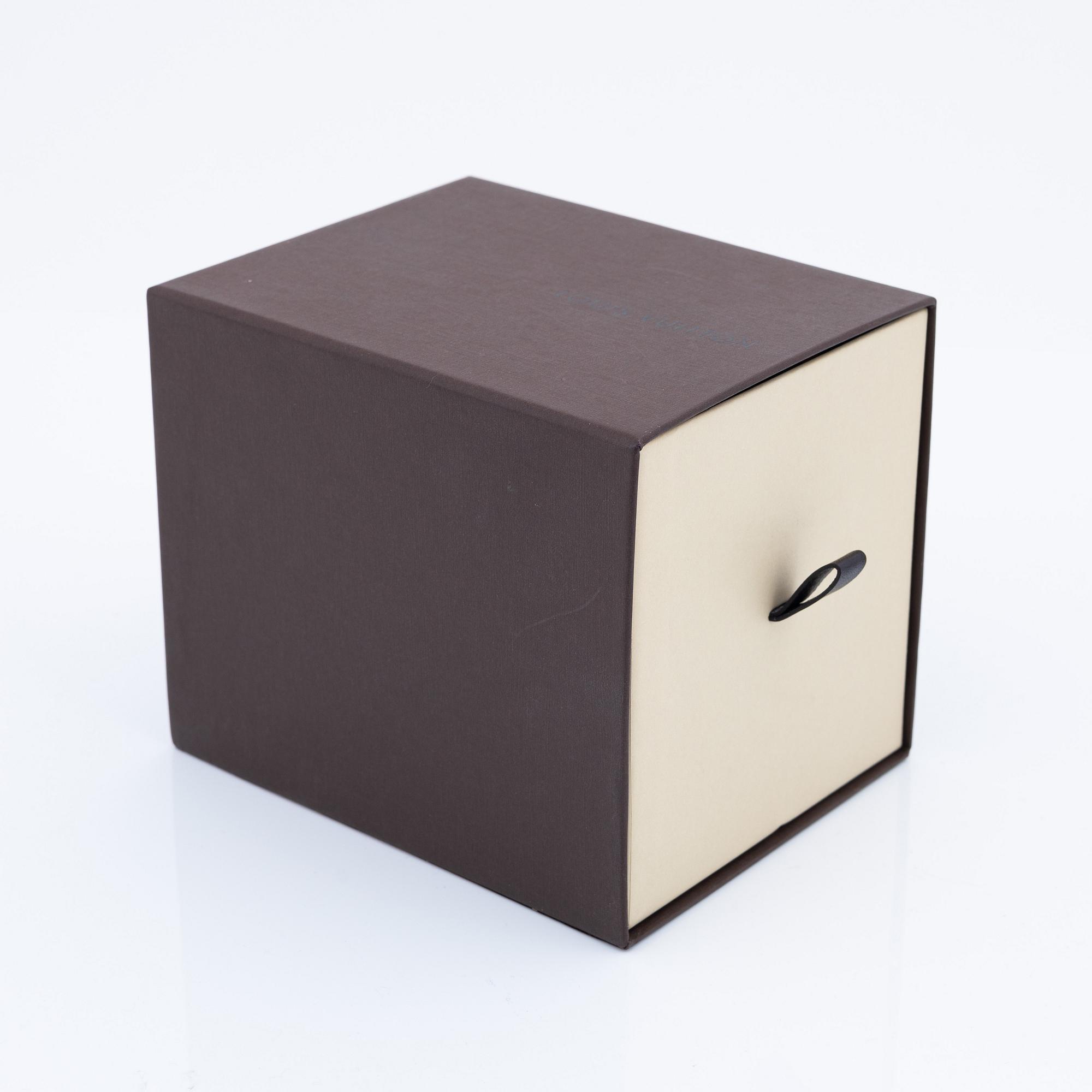 Louis Vuitton, Stokowski desk trunk globe.