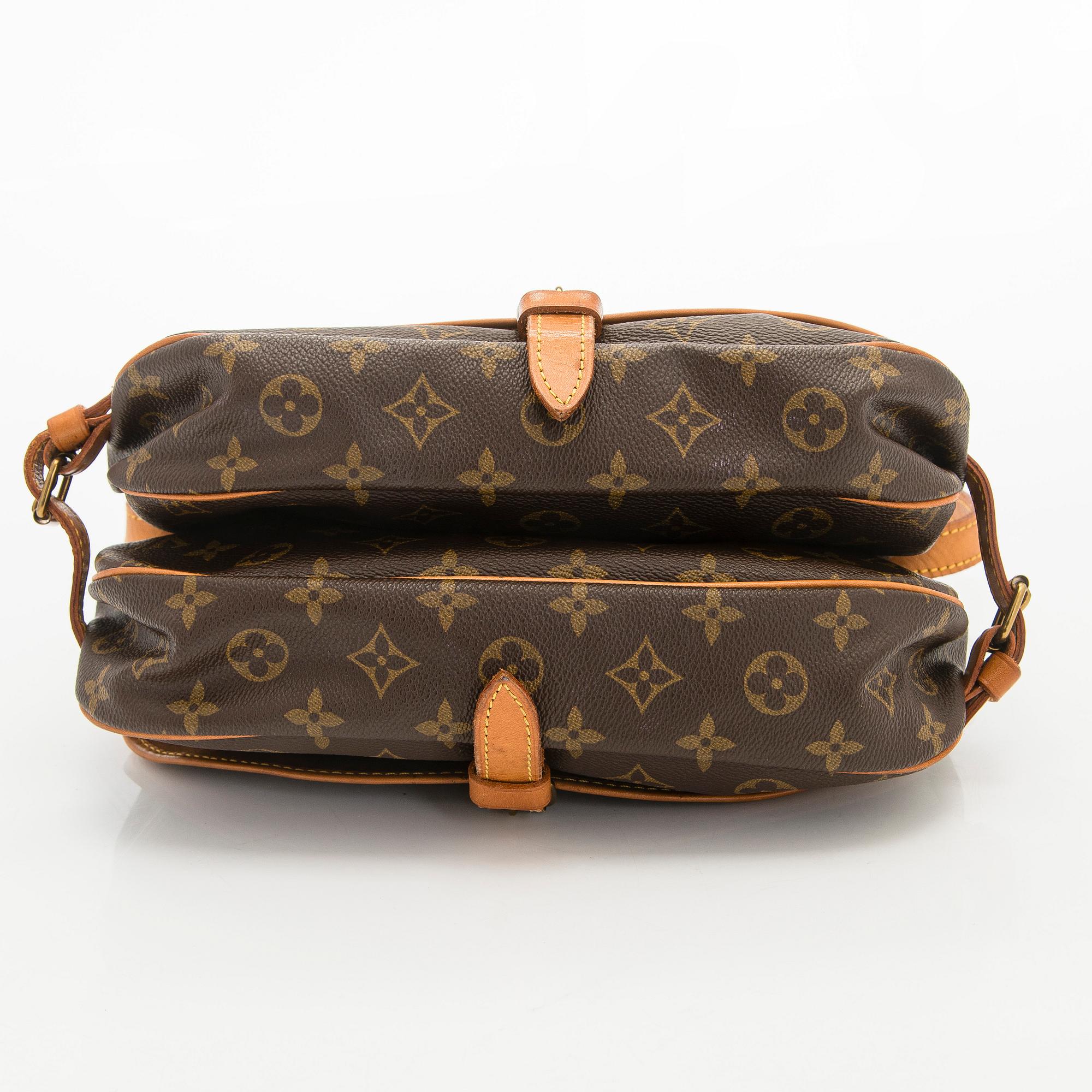 Louis Vuitton, väska, "Saumur 30".