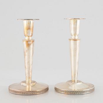 A pair of silver candelsticks, K&EC, Gothenburg, 1968.