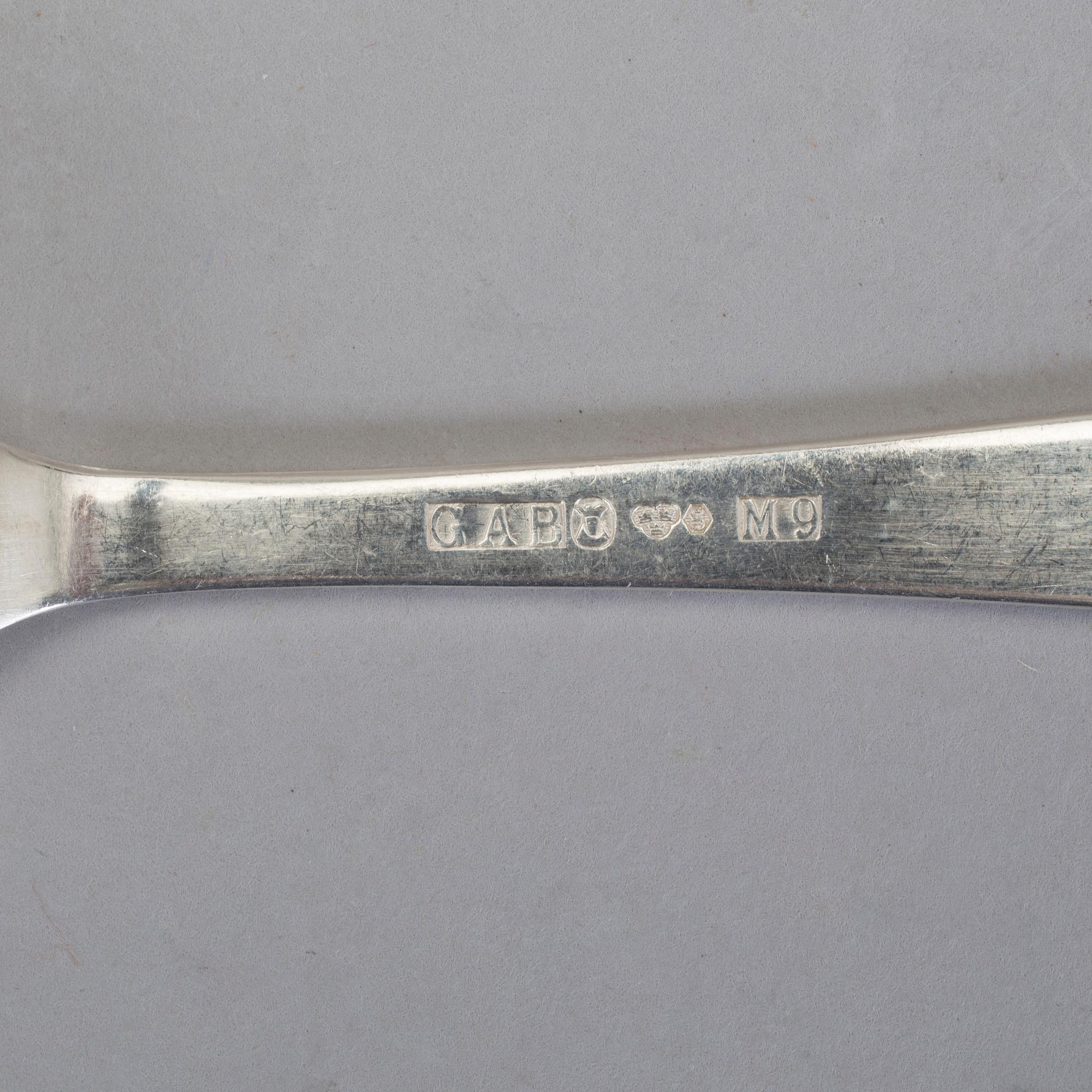 FISKBESTICK, 12 st (6+6), silver, GAB, Stockholm 1956-1964. Total vikt ca 518 g.