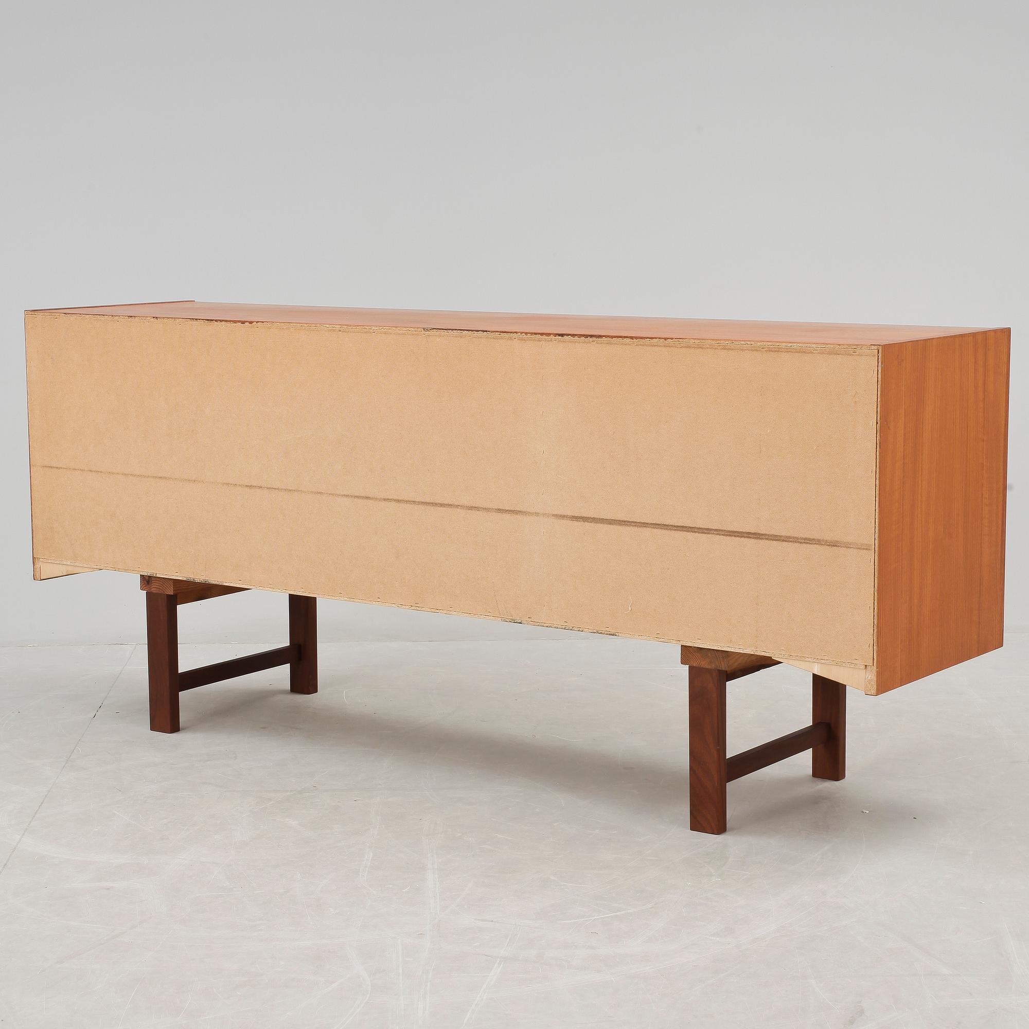 SIDEBOARD, 1960-tal.