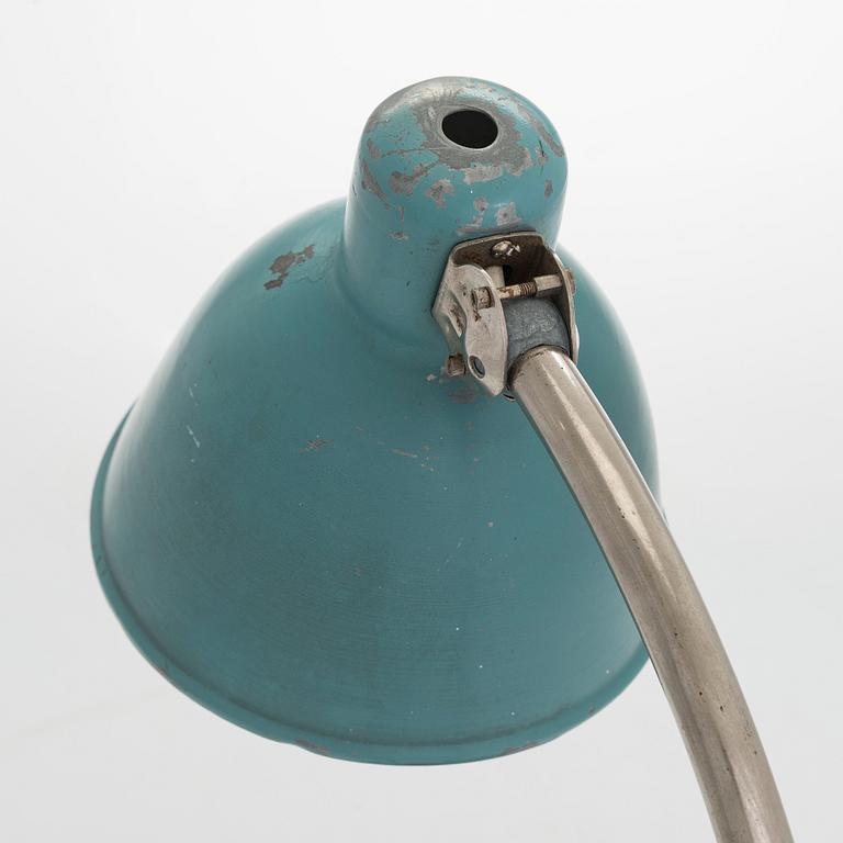 Paavo Tynell, A 1930s model 5305 table lamp for Taito.