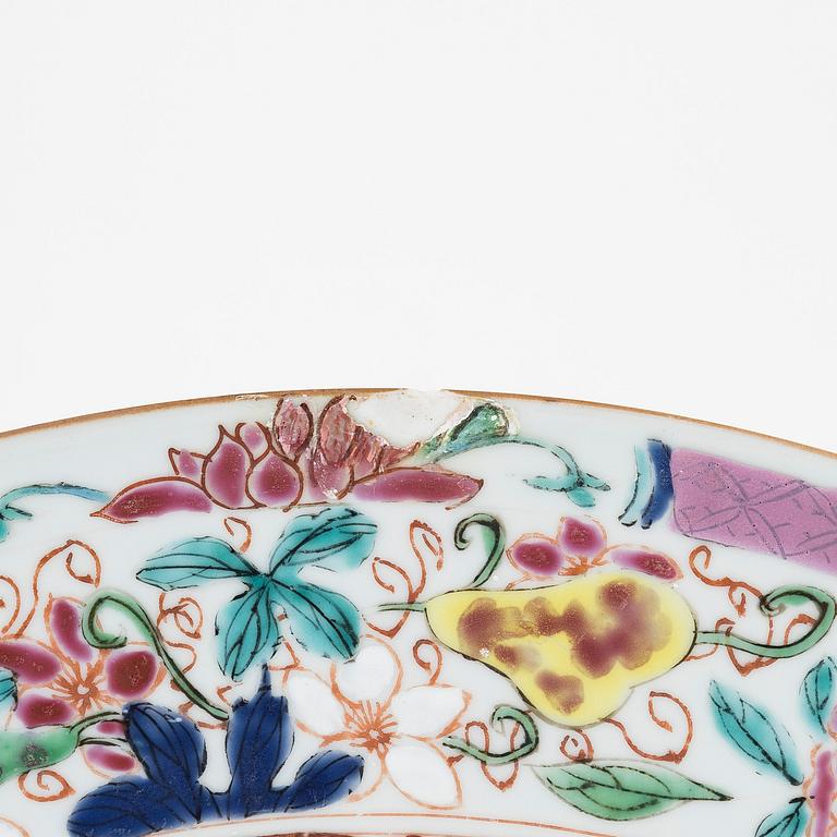 An 18th-century decorative porcelain dish, China, Qianlong (1736-95).