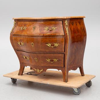A Rococo-style chest of drawers, around 1900.