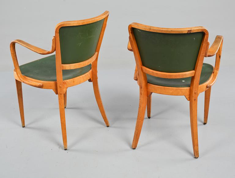 KARMSTOLAR, ett par, Ferdinand Lundqvist, omkring 1900-talets mitt.