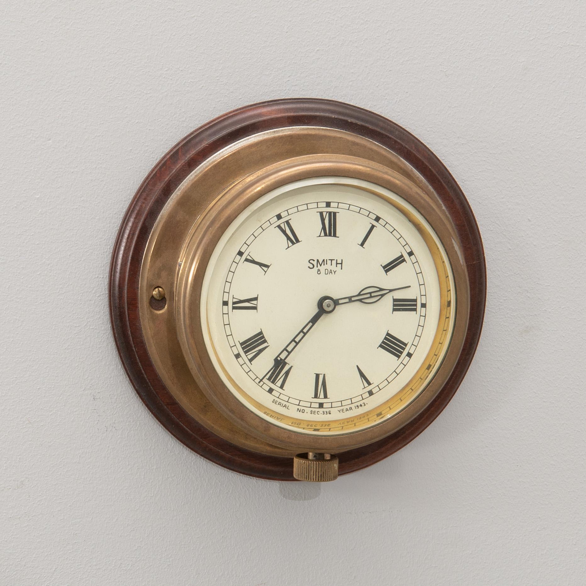 Skeppsklocka "8 day" Smith 1900-talets andra hälft.