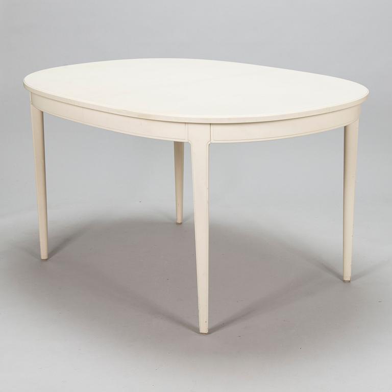 Carl Malmsten, tuoleja, 6 kpl, "Herrgården" sekä ruokapöytä.