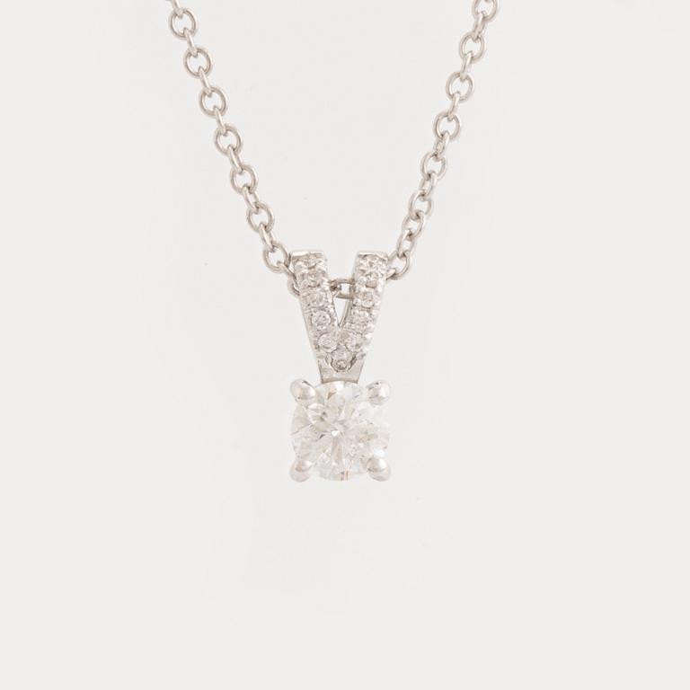 Brilliant cut diamond necklace.