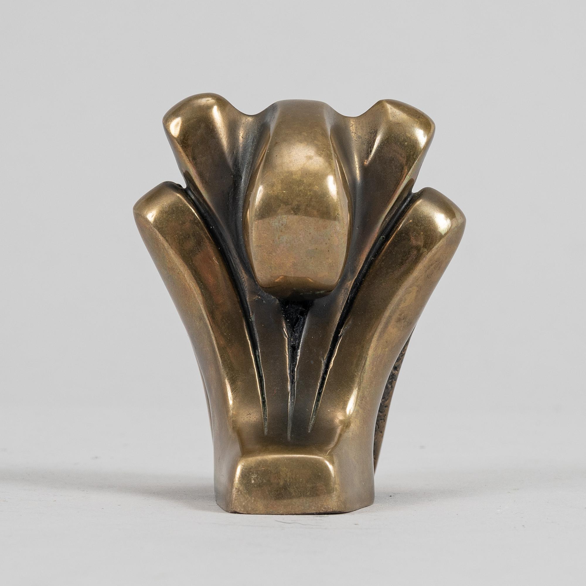 Tom Bennett, sculpture. Signed. Ed. 2/80. Dat -89. Bronze, height 7.5 cm.