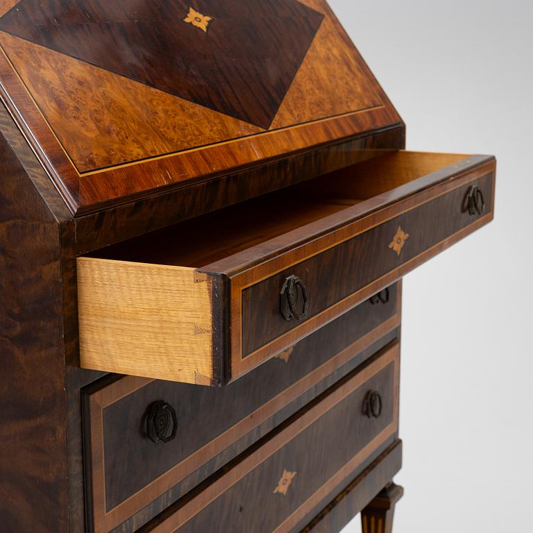 Sekretär,  Swedish Grace, 1900-talets första hälft.