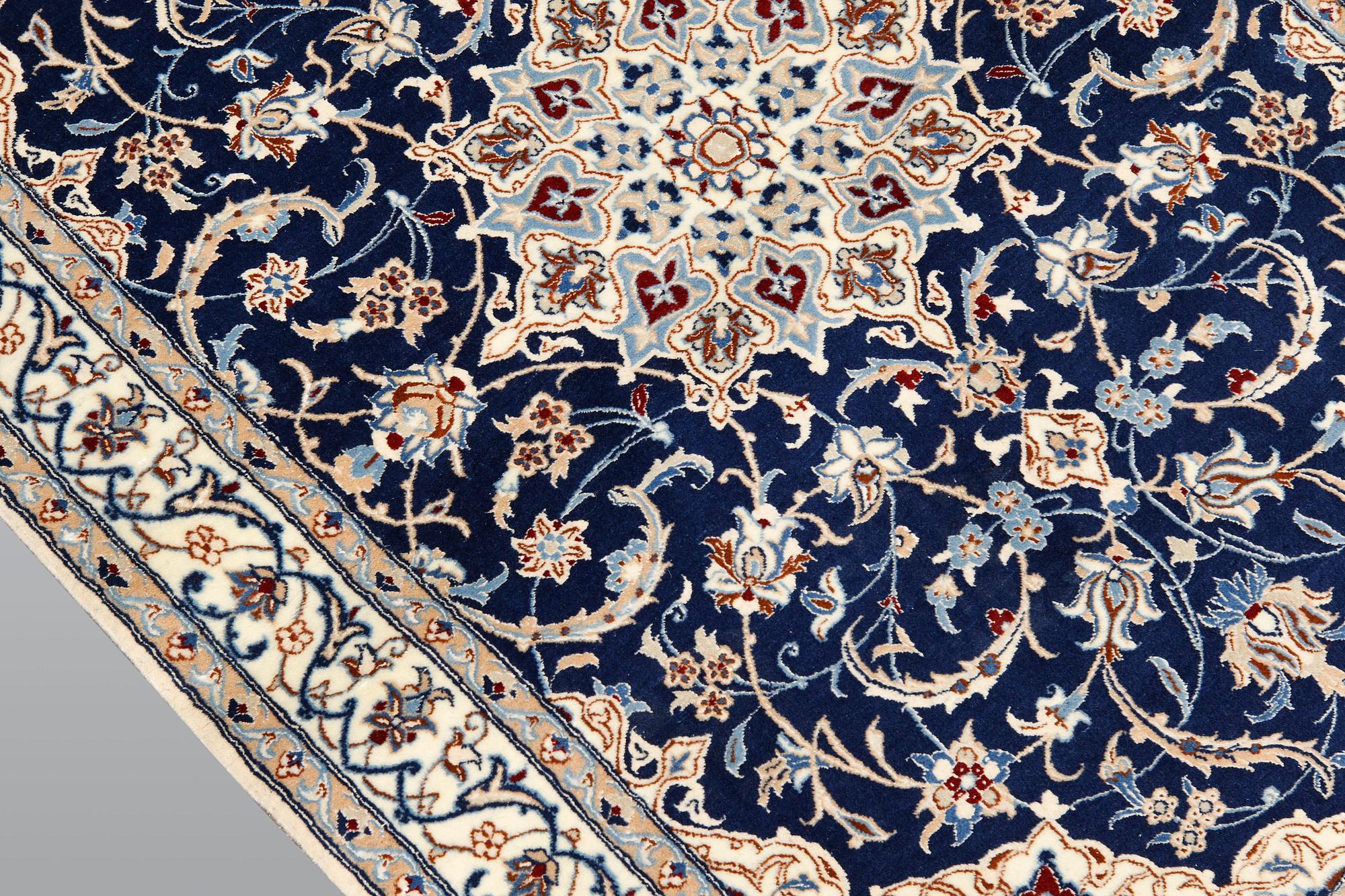 A part silk Nain rug, so called 6 LAA, ca 140 x 98 cm.