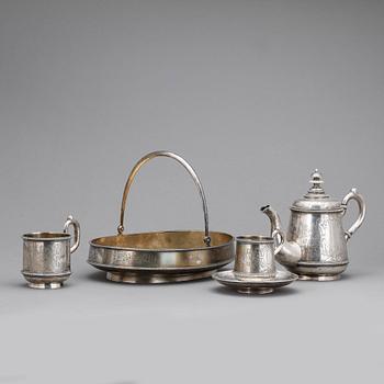 SERVISDELAR, 4 delar, silver, Nemirov-Kolodkin, Moskva, sent 1800.tal. Tot vikt 1645 gram.
