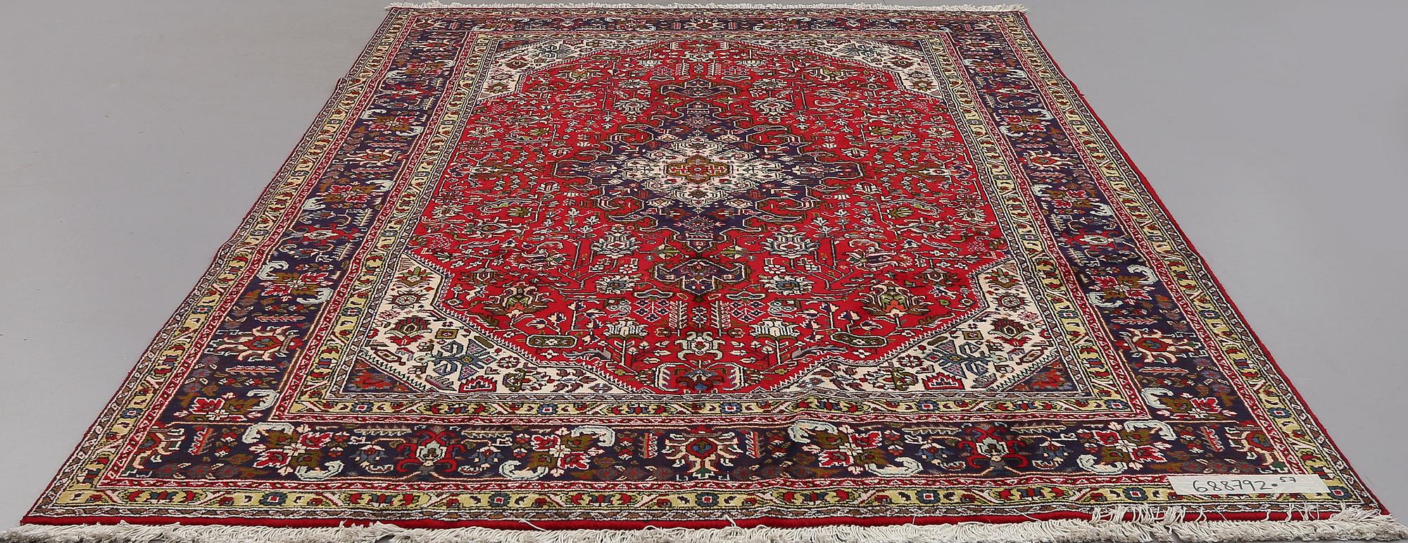 MATTA, Täbriz, ca 292 x 202 cm.