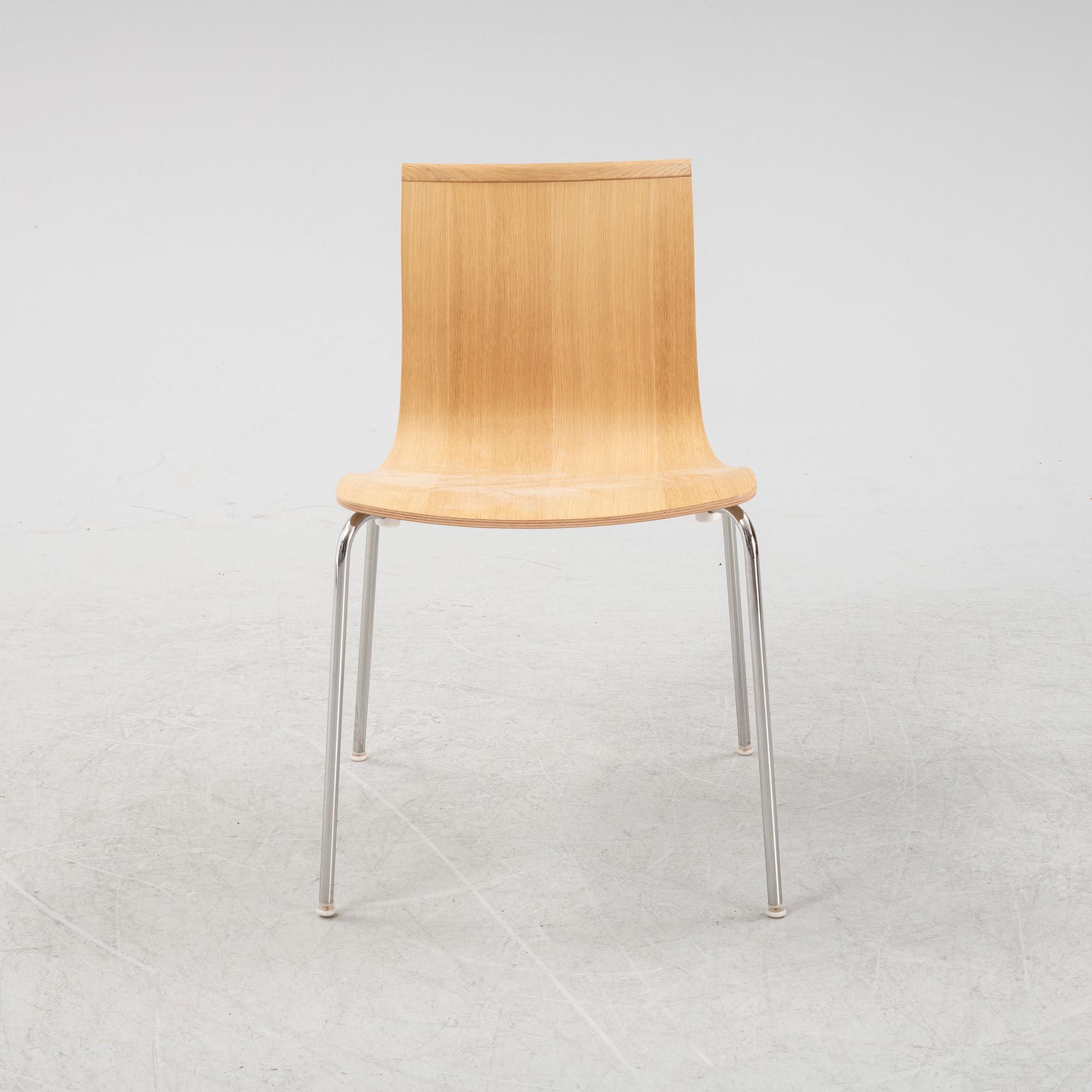 Chris Martin, stol, "Serif Chair", Massproductions, samtida.