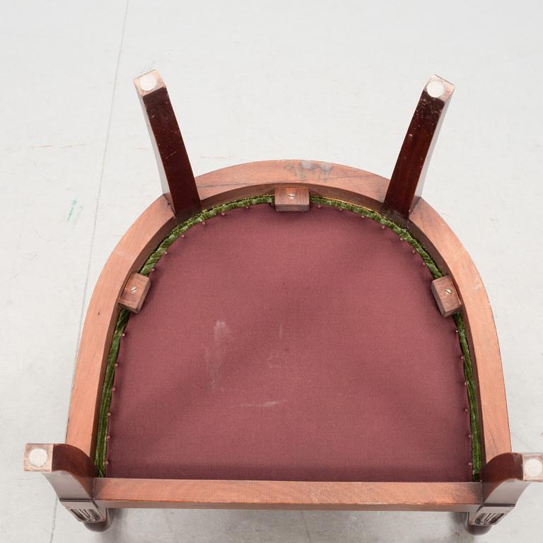 FÅTÖLJER, ett par. Empirestil, 1900-talets andra hälft.