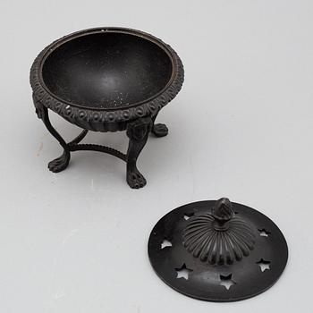 A cast iron incense burner "Berliner Eisen", empire, first half of the 19th century.