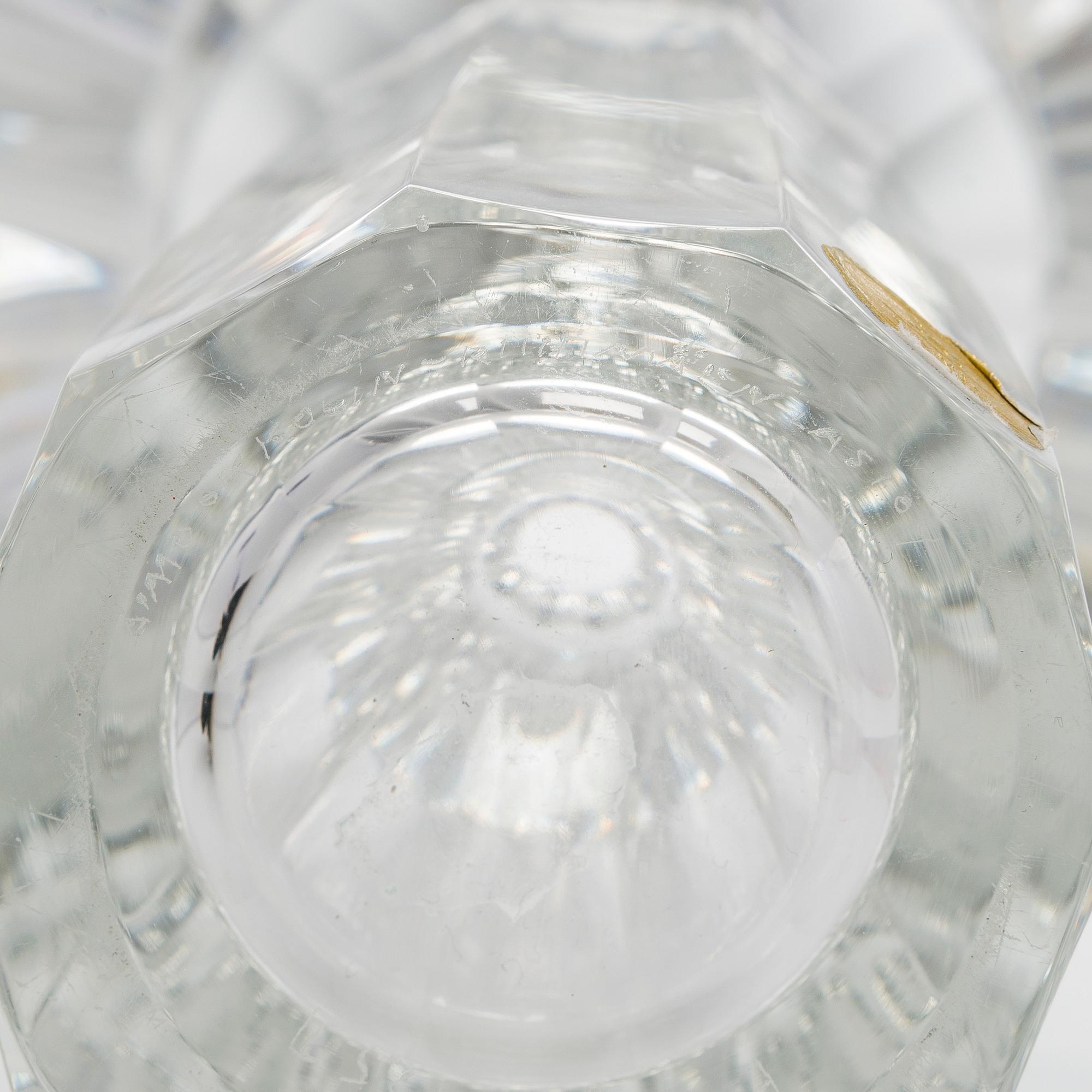 Aimo Okkolin, vas, "Fyr", signerad Aimo Okkolin, Riihimäen Lasi Oy.