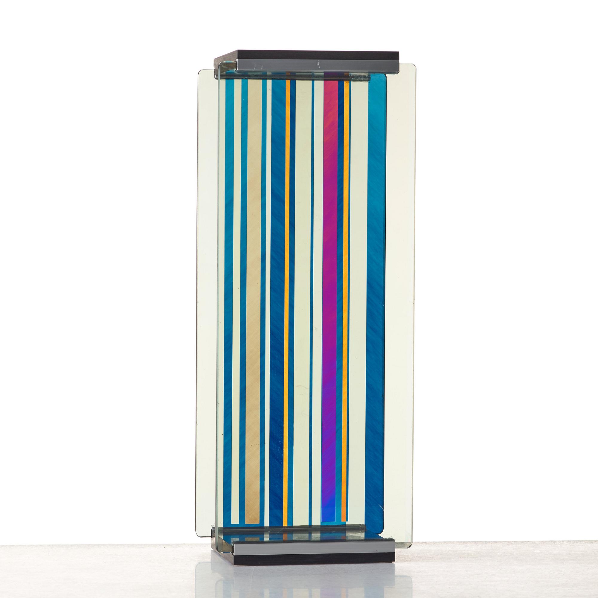 Eric H Olson, "Optochromi".