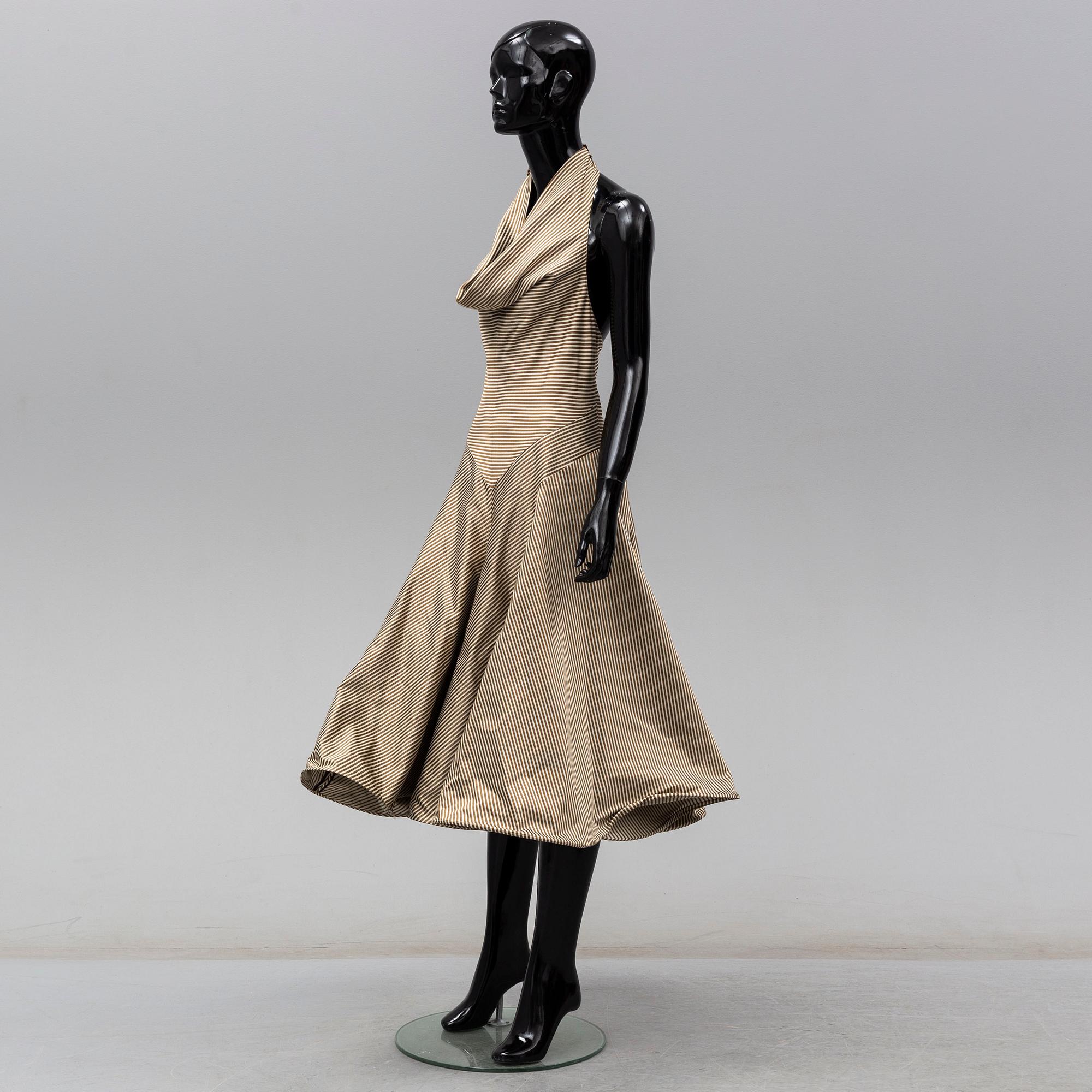 GIVENCHY, jumpsuit, fransk storlek 42.