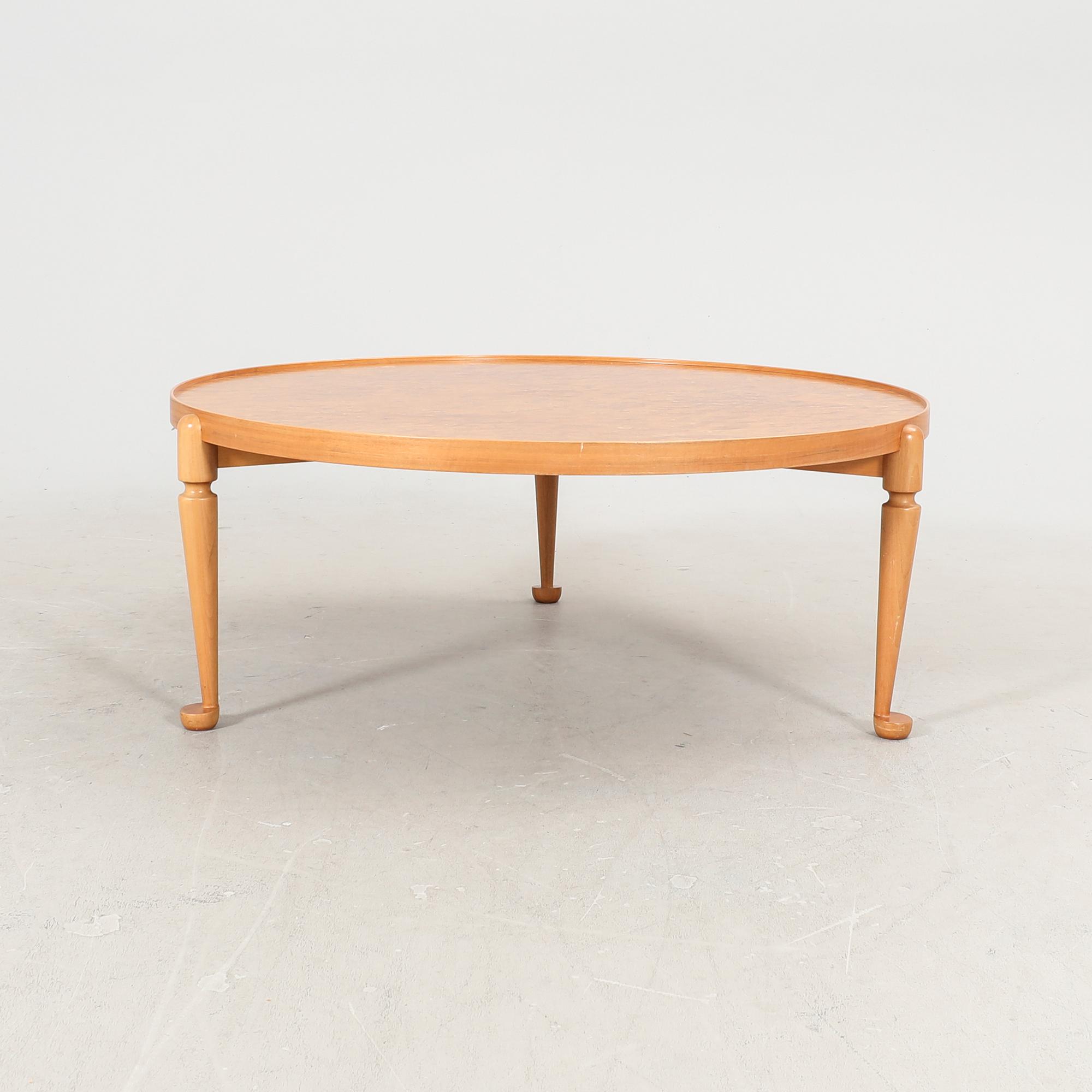 Josef Frank, soffbord, modell 2139, Firma Svenskt Tenn, före 1985.