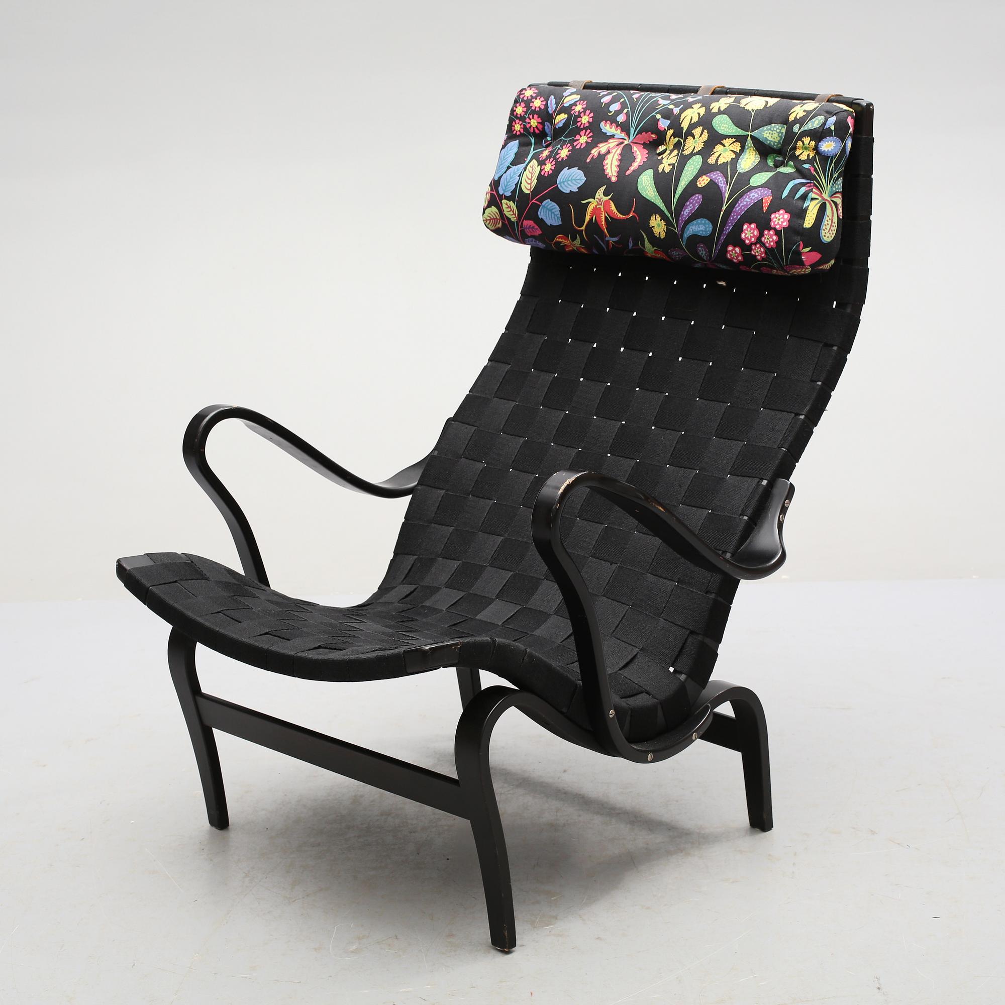 FÅTÖLJ, "Pernilla", Bruno Mathsson, Dux, 1900-talets andra hälft.