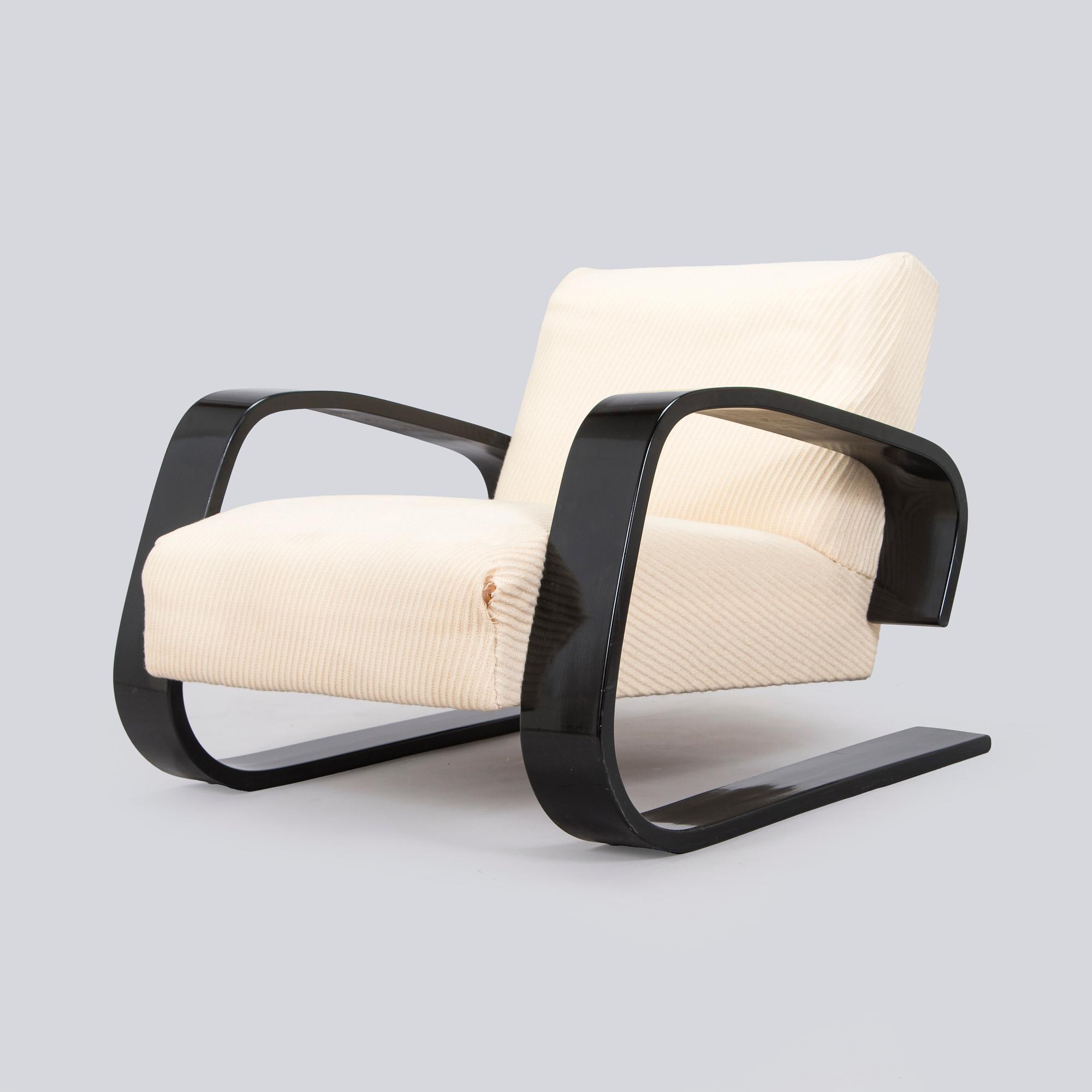 Alvar Aalto, fåtölj, "Tank chair" modell 400, Artek, 1970-tal.