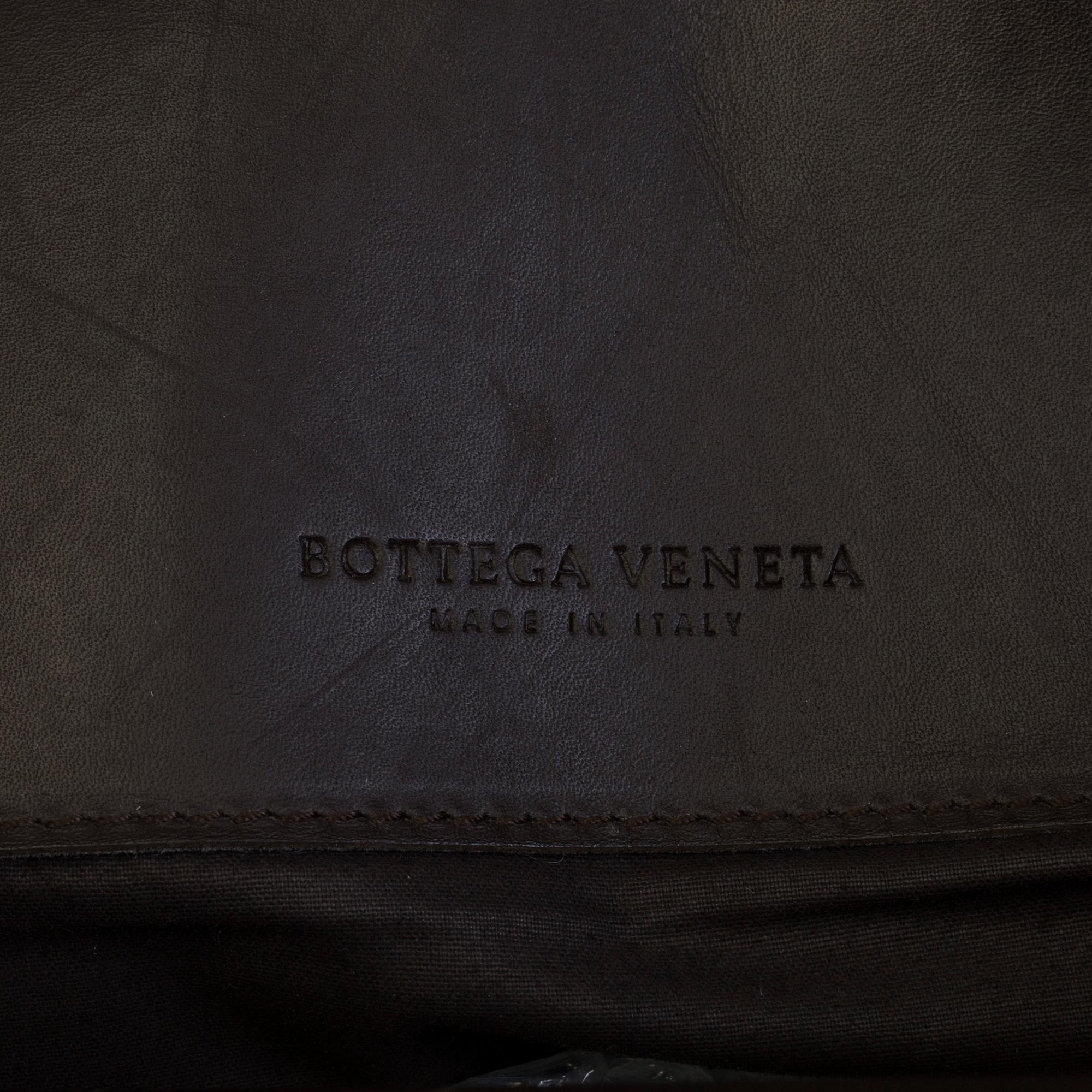 PORTFÖLJ, "Intricato", Bottega Veneta.