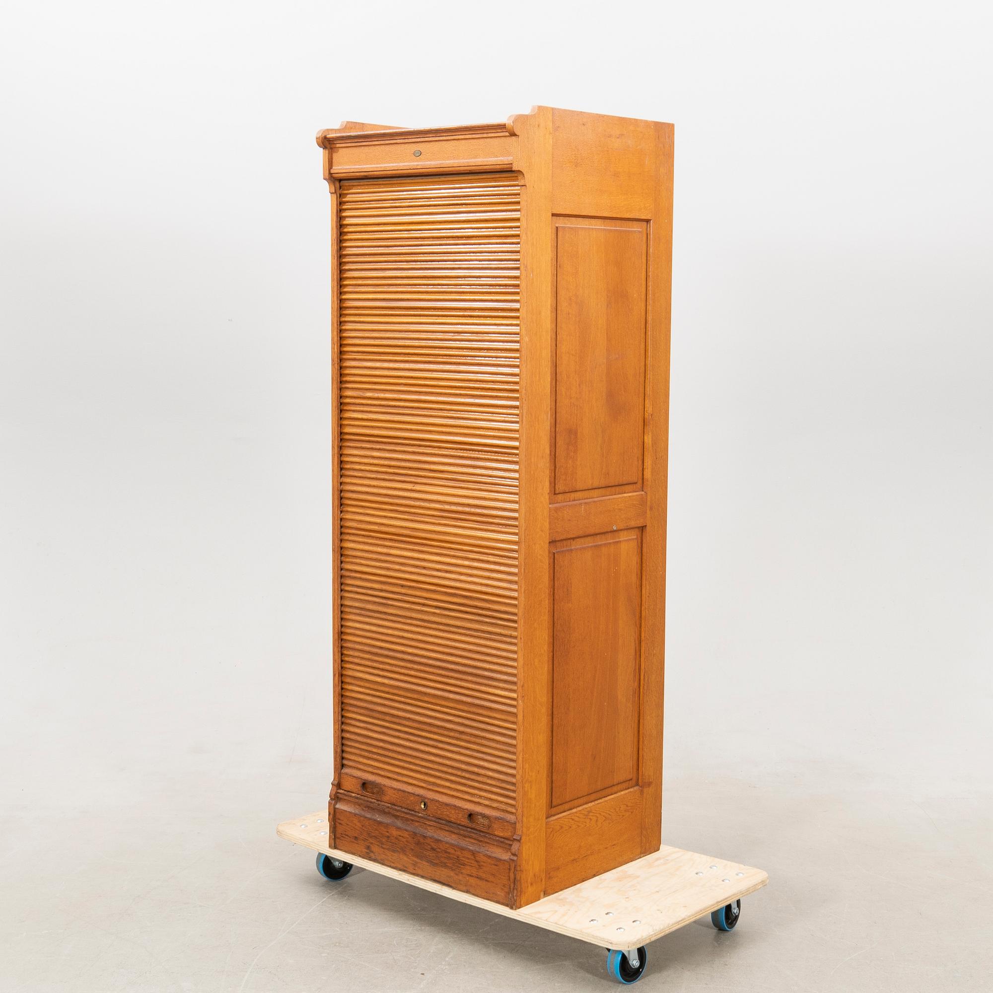 Jalousie cabinet, first half of the 20th century.