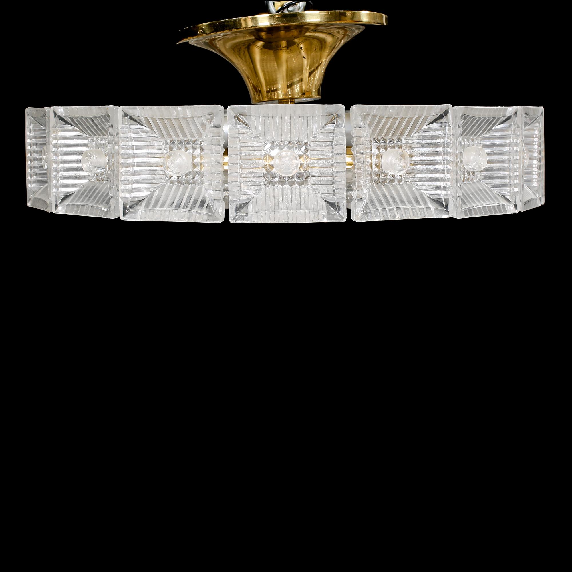 TAKLAMPA, Carl Fagerlund, Orrefors, 1900-talets andra hälft. Höjd ca 19 cm.