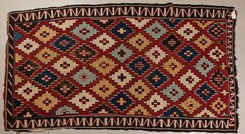 MATTA, Kelim. 280x156,5 cm.