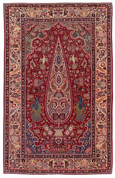 404. A semi-antique Keshan rug, c. 216 x 137 cm.