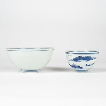 Two blue and white bowls, Ming dynasty (1368-1644).